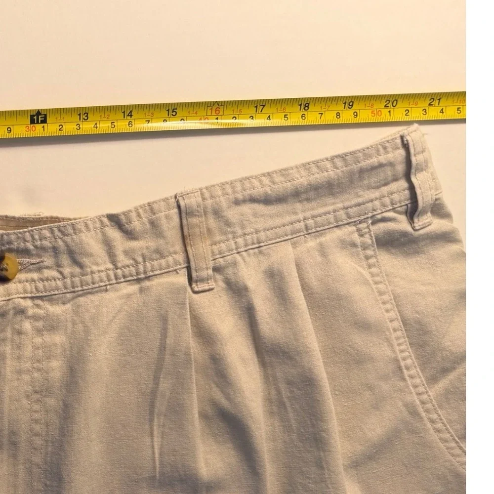 St. John's Bay Cargo Shorts Mens 44 Tan Ramie Cotton Pleated Utility